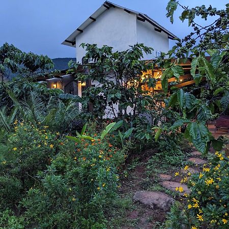 Ivy Coffee Farm - Garden House Apartment Duc Trong Екстериор снимка